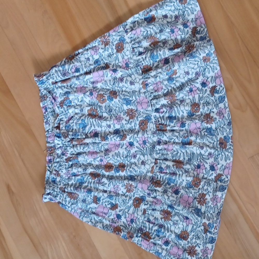Carter's Kid flowers 💐 cotton skirt size 12